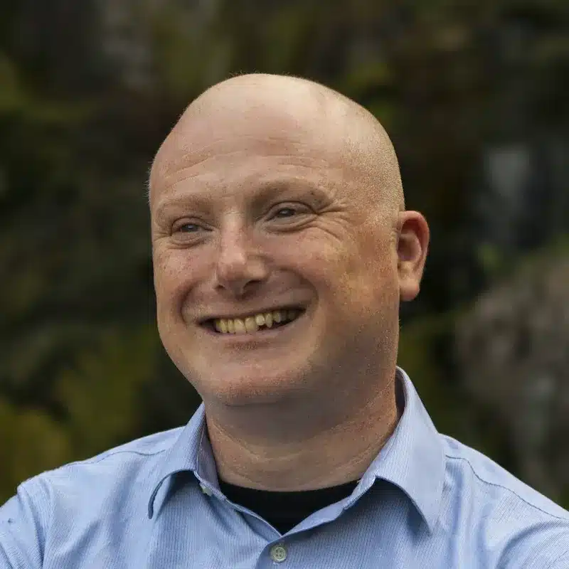 Licensed Acupuncturist Lee Mahoney At The Health Connection Tacoma