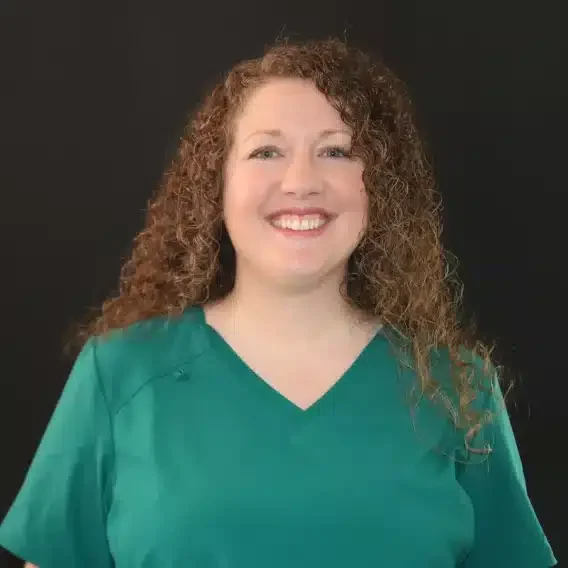 Jessica professional team headshot – Tacoma Chiropractic Health Connection